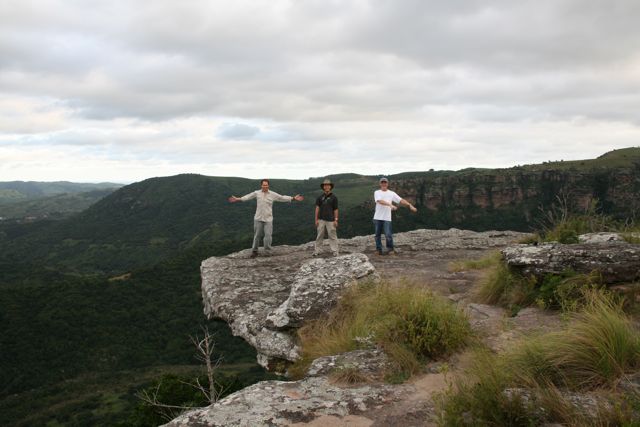 Dancing on top of the gorge: 