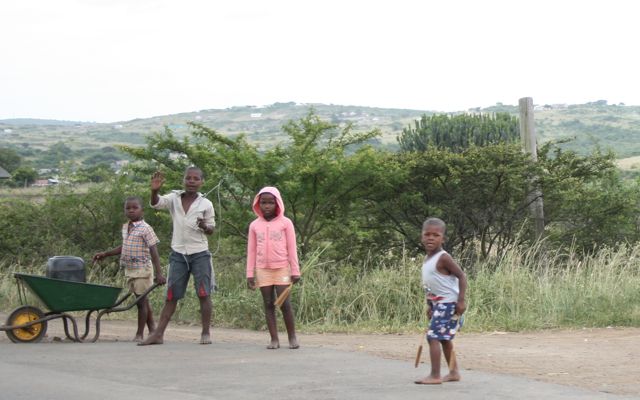 Children in the afternoon, getting water...: They were getting water